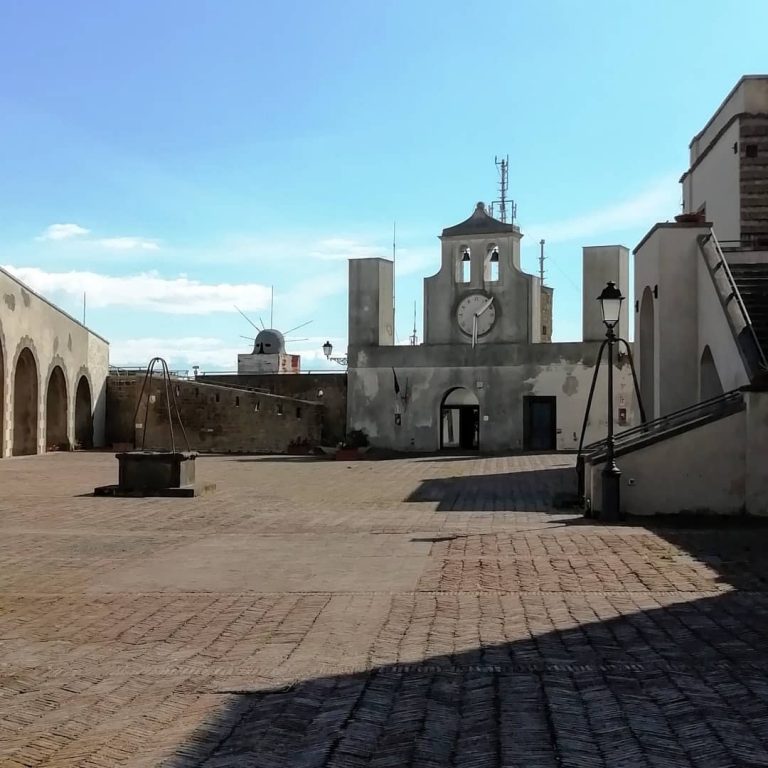 castel santelmo 6 768x768