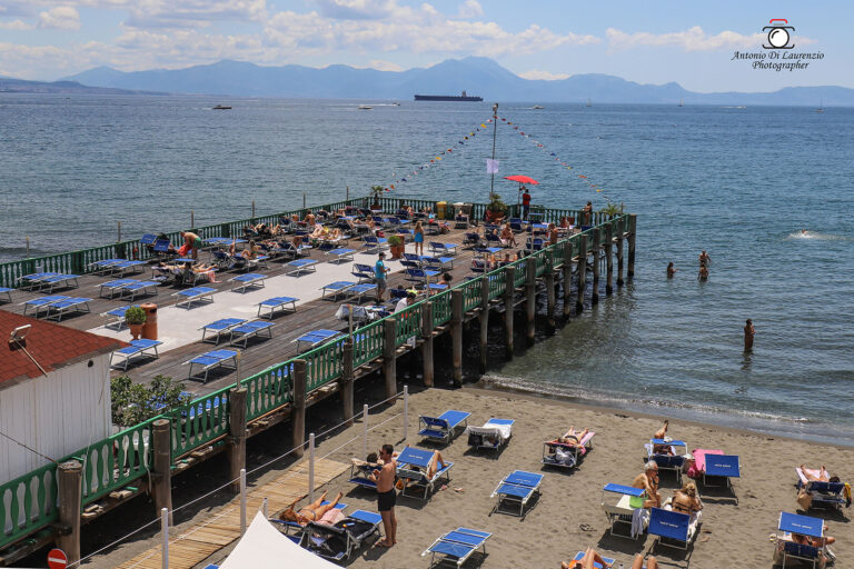 bagno elena posillipo napoli 768x512