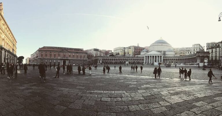 Piazza plebiscito napoli storia 768x402