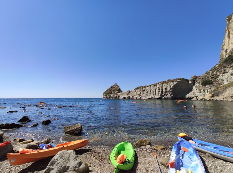 kayak napoli tour 768x569