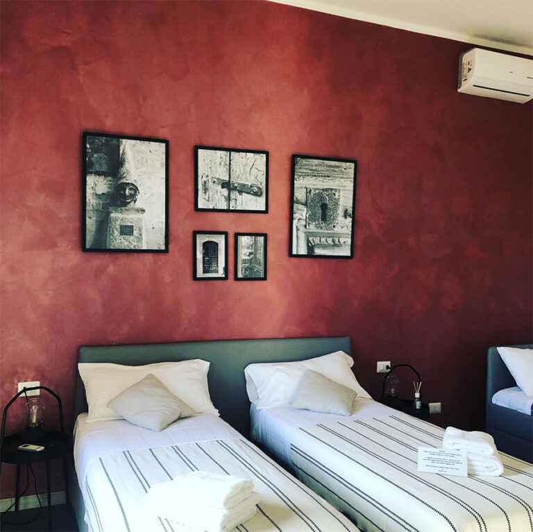 nart suites napoli 768x767