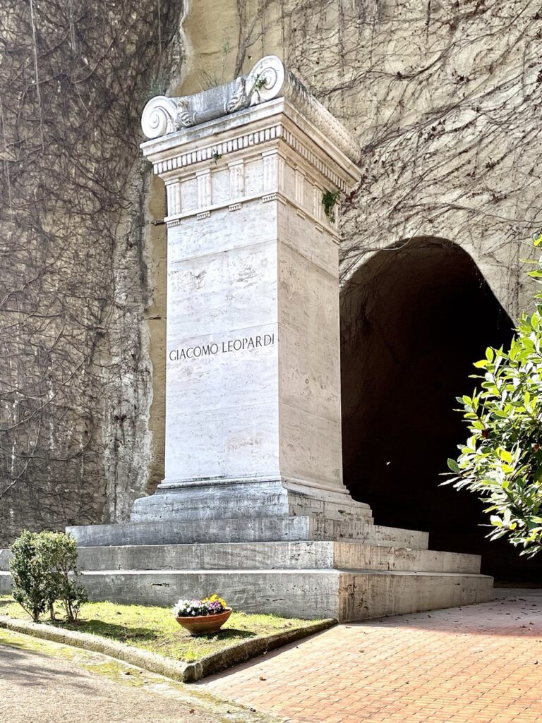 Sempre caro mi fu… Il Parco Vergiliano 768x1025