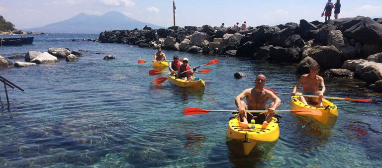 kayak napoli escursione 768x338