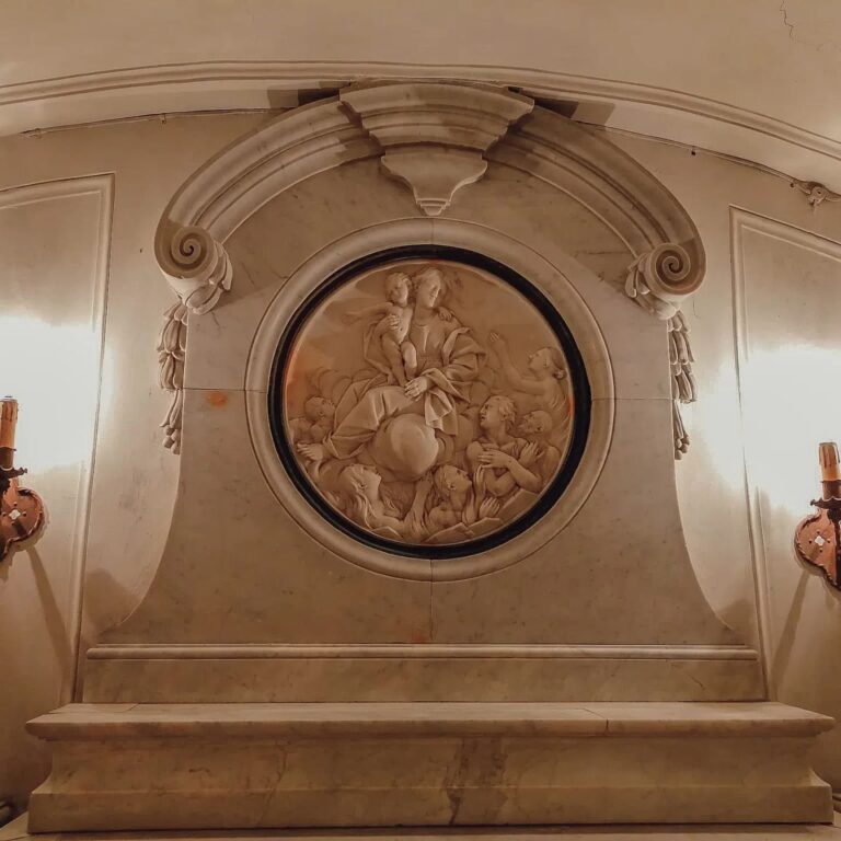 cripta san domenico maggiore napoli 768x768